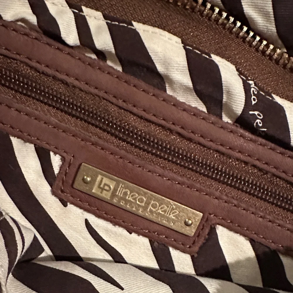 Linea Pelle Brown Leather Crossbody Bag - Picture 7 of 13